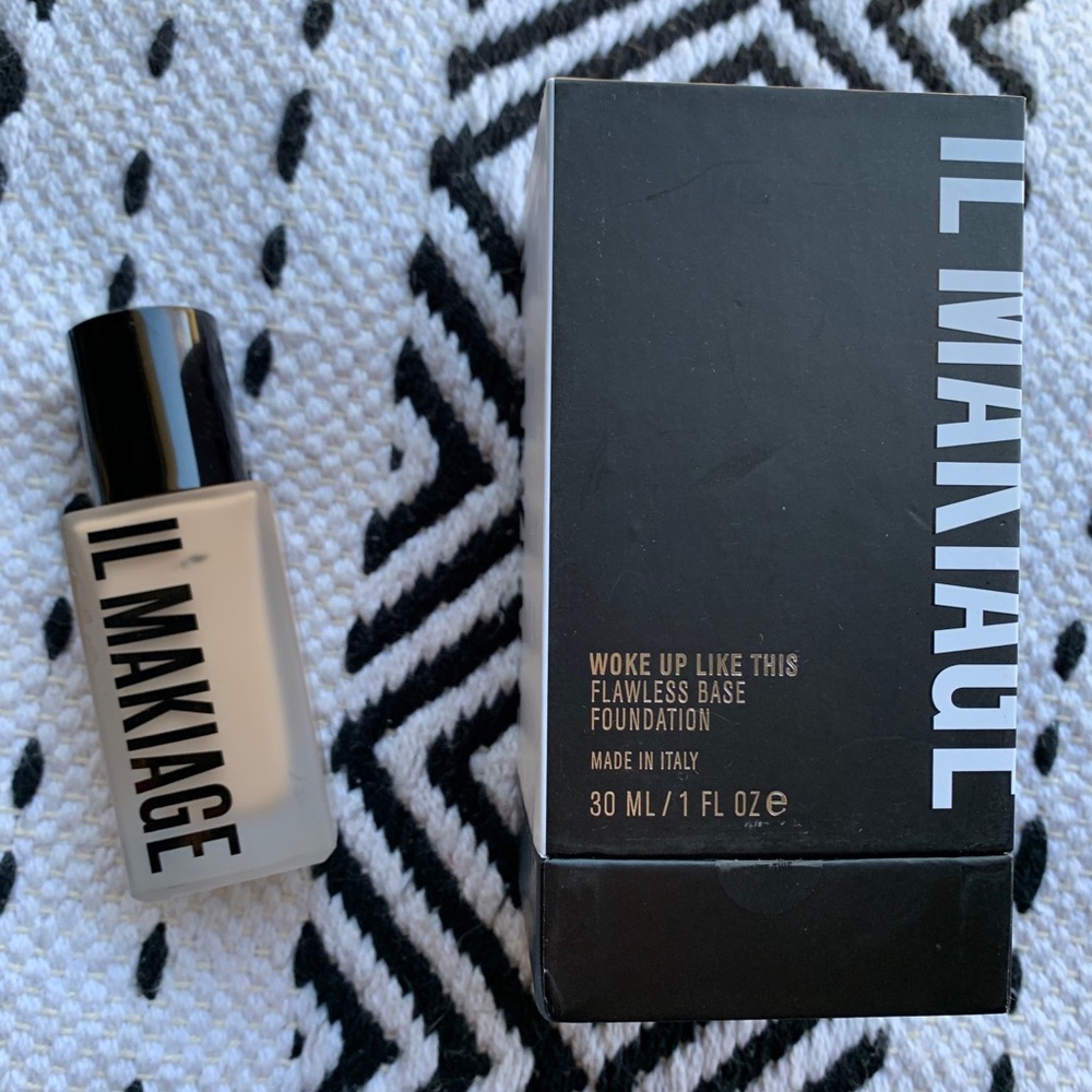 IlMakiage 040 Woke Up Like This foundation, NEW